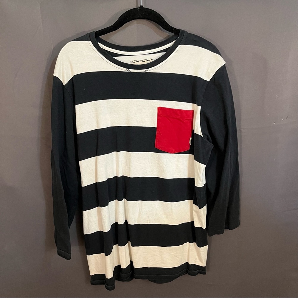 Vans Stripped Shirt with Red Pocket